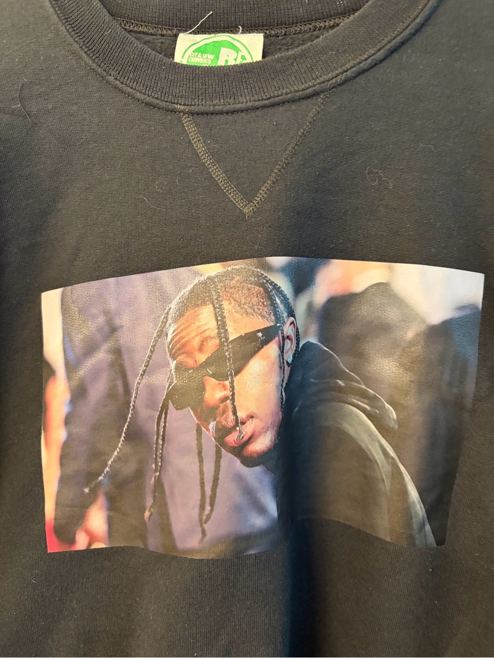 Travis Scott Utopia Astro World Design Sweater Bundle Lot Of 2 Woman/Youth XL - Picture 5 of 5
